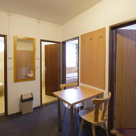 Rodinny Skiland Guest house Ostruzna