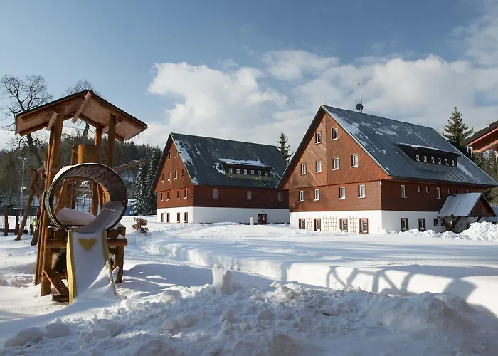 Rodinny Skiland Гостевой дом Остружна